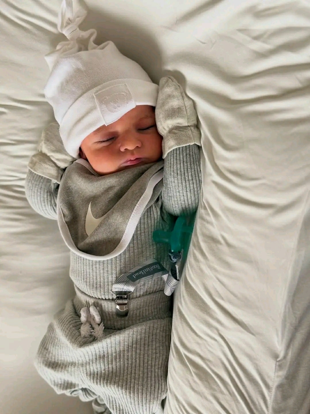 You are currently viewing Crafting Captivating Headlines: Your awesome post title goes here